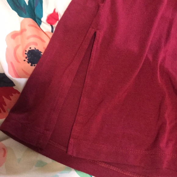 Long T-Shirt - Picture 2 of 3